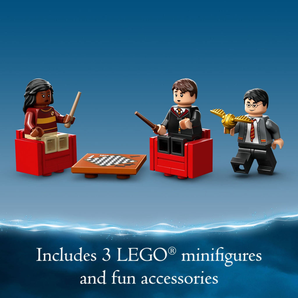 Building Set with 3 Minifigures A5557